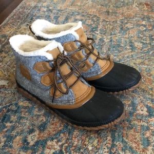 Sorel waterproof boots